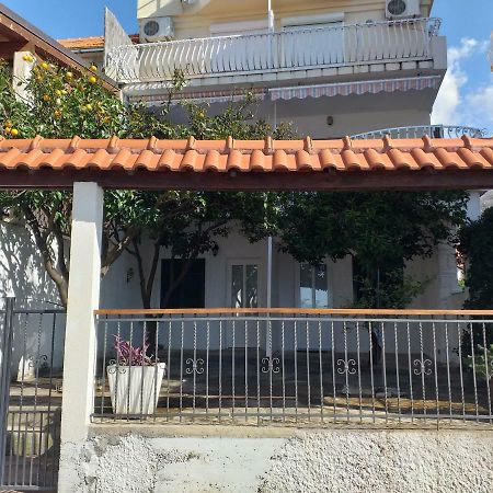 Harbour-Side Apartment With Beautiful Terrace Podgora Esterno foto